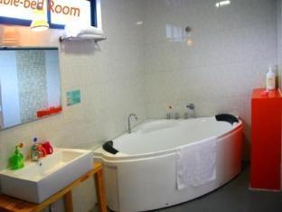 La Maison Du Lao Shay A Dali Hotel Đại Lý Ngoại thất bức ảnh